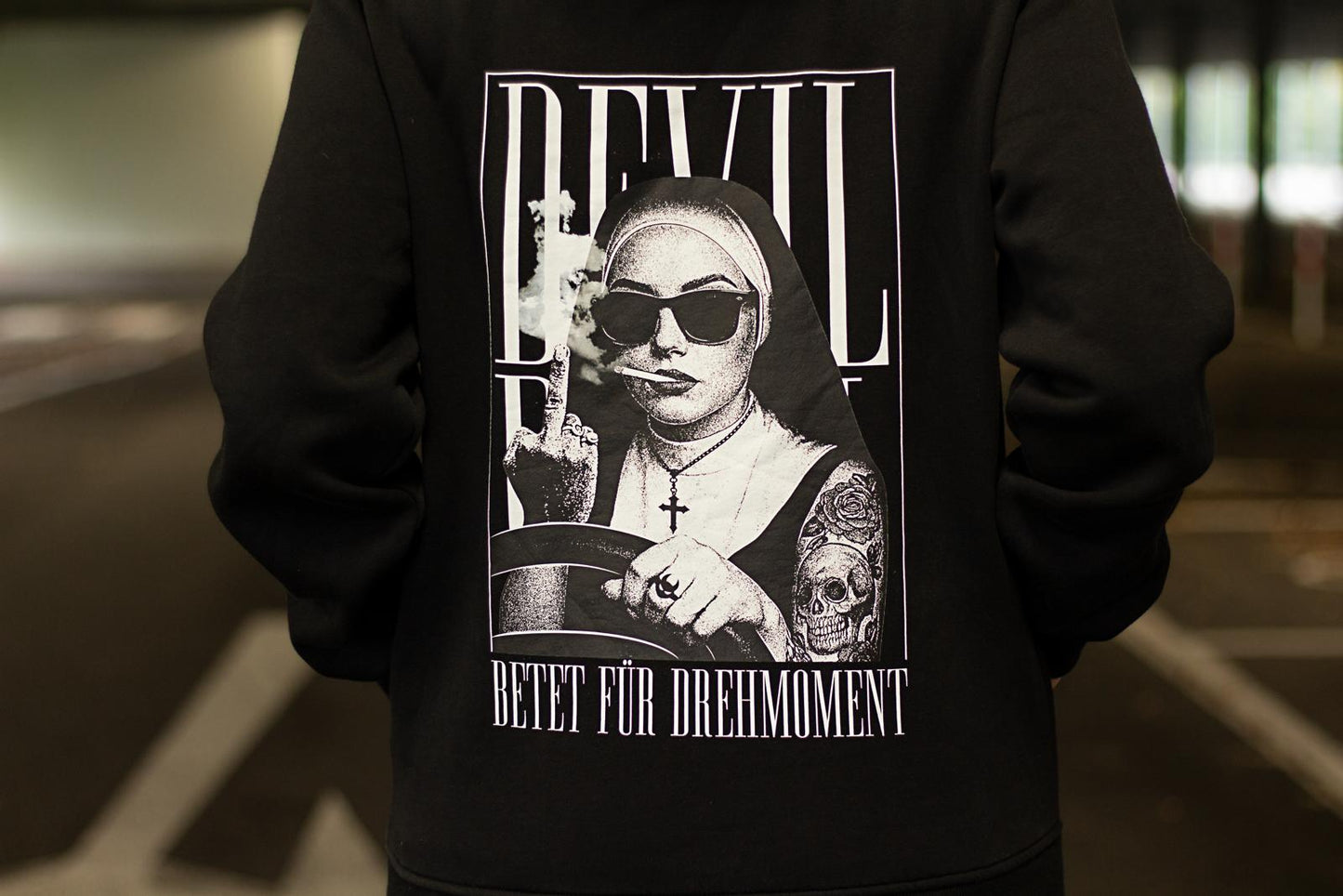 BoostedDevil Unisex Hoodie mit Kapuze " NUN "| Kapuzenpullover aus Baumwolle/ Polyester | Front- und Backprint