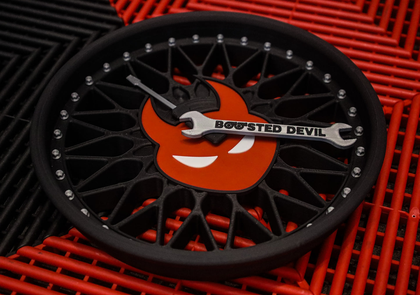BOOSTEDDEVIL Wanduhr „ RIM „ | 3D gedruckt