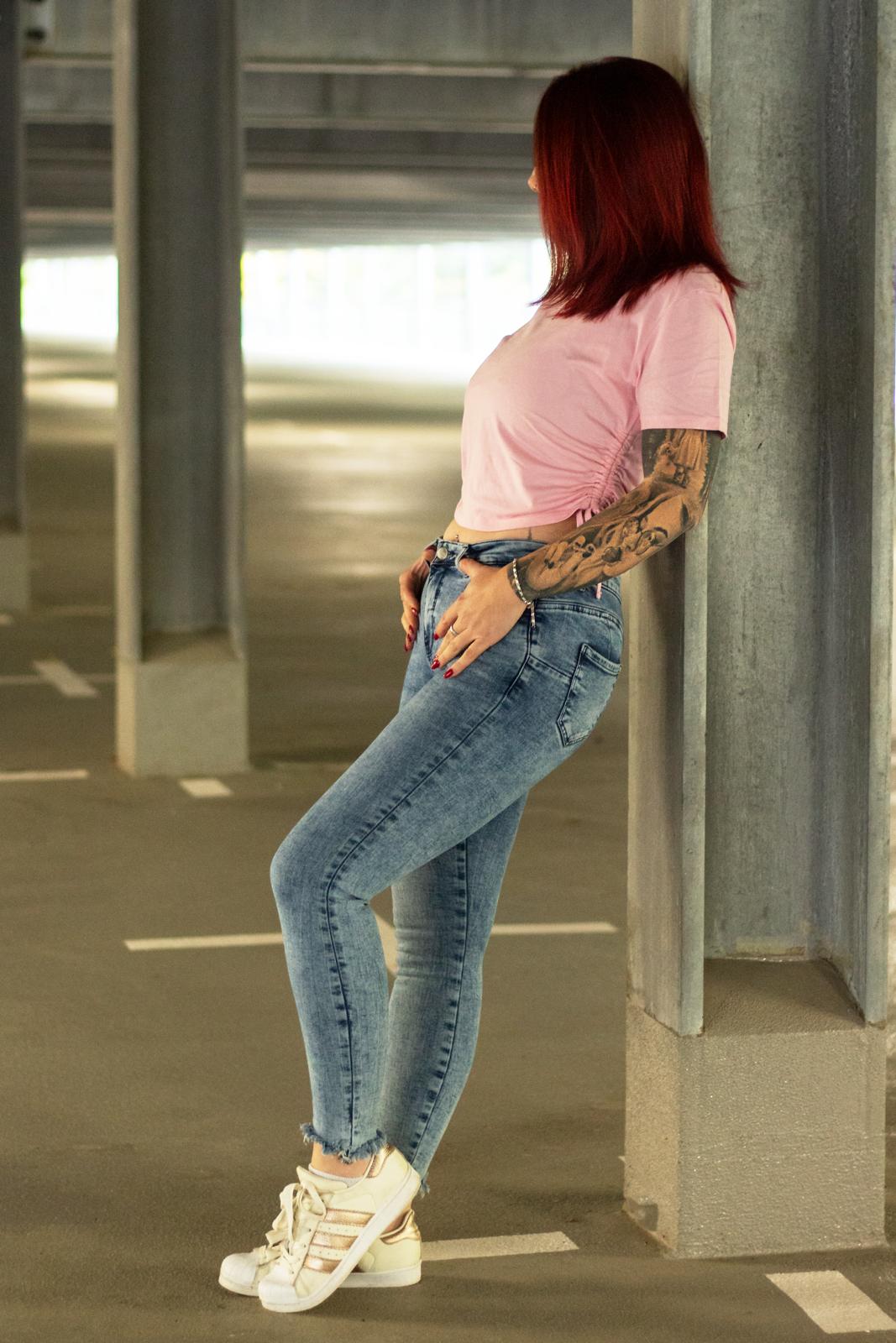 BoostedDevil Crop Shirt | Shirt aus 100% Baumwolle | Frontprint