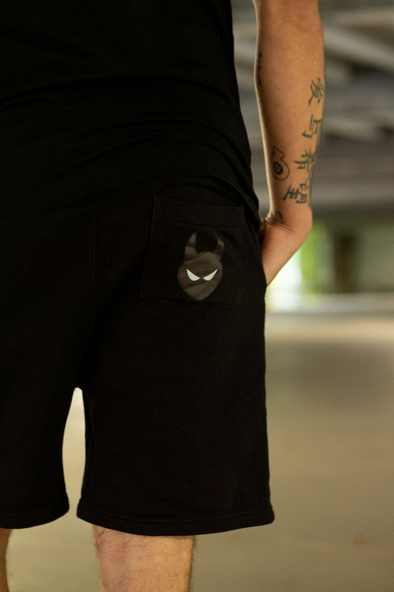 BoostedDevil Shorts | Shorts aus Baumwolle/ Polyester | Front- und Backprint